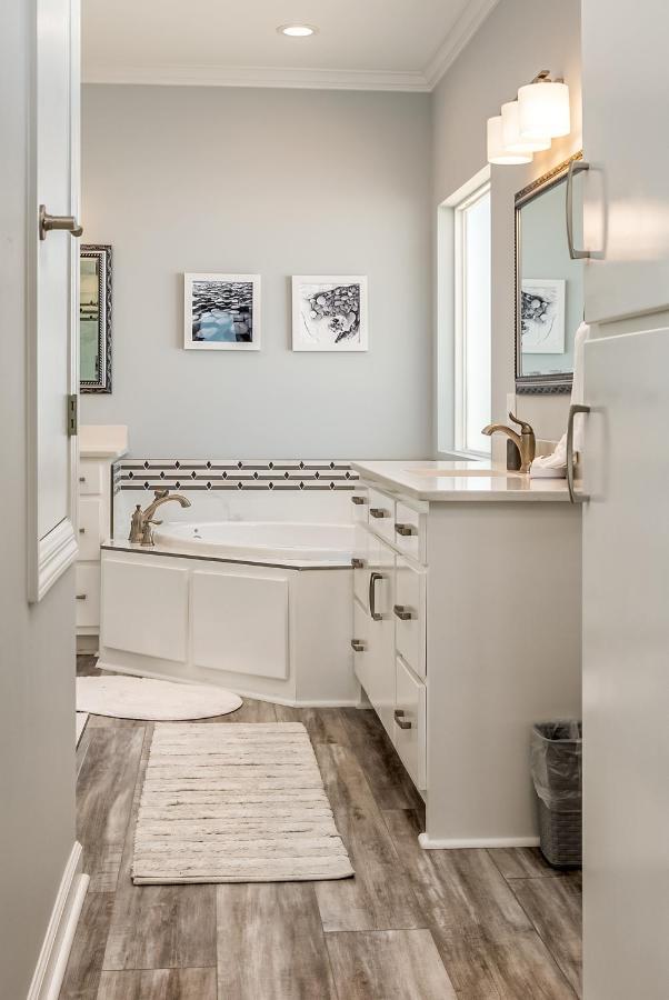 Moasis: Triple Master Suite Retreat with Panoramic Views Dauphin Island Exterior photo