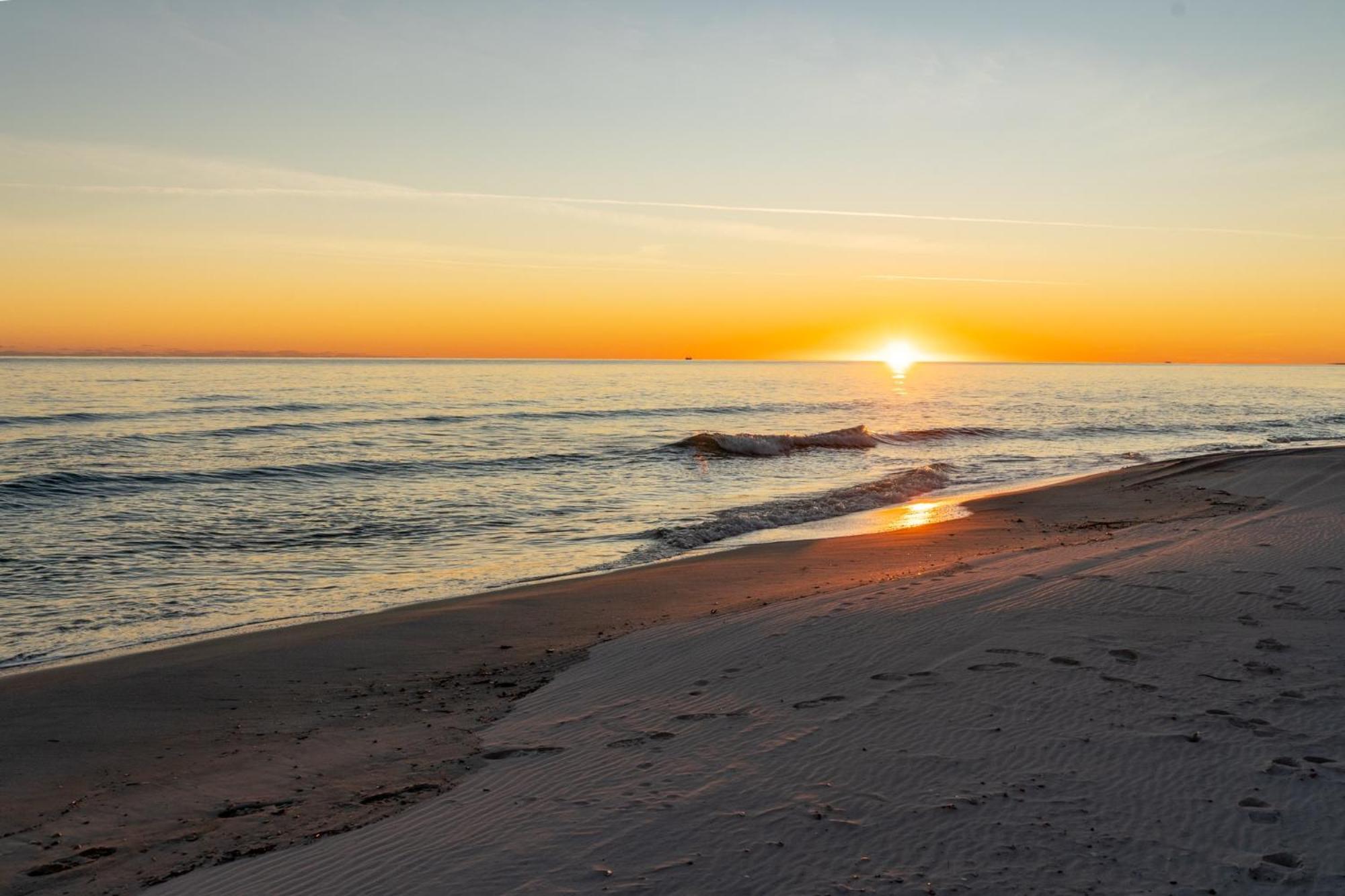 Moasis: Triple Master Suite Retreat with Panoramic Views Dauphin Island Exterior photo